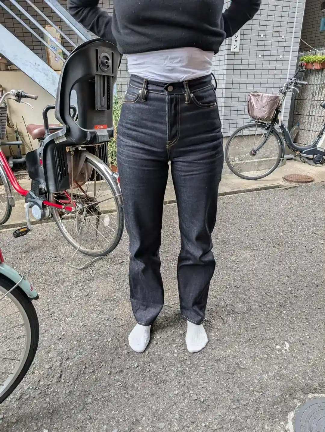 Momotaro Standard Wide #400 Kot Pantolonlarının Oturuş ve Konfor Analizi