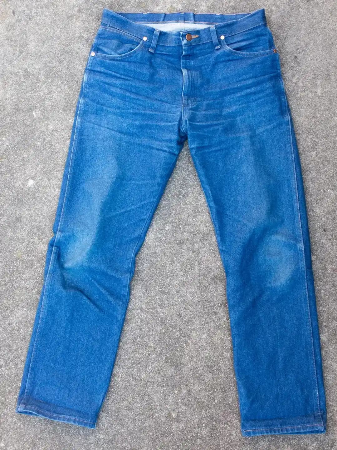 Wrangler Out 13MWZ Kot Pantolonları: Dayanıklılık, Konfor ve Fiyat-Performans Değerlendirmesi