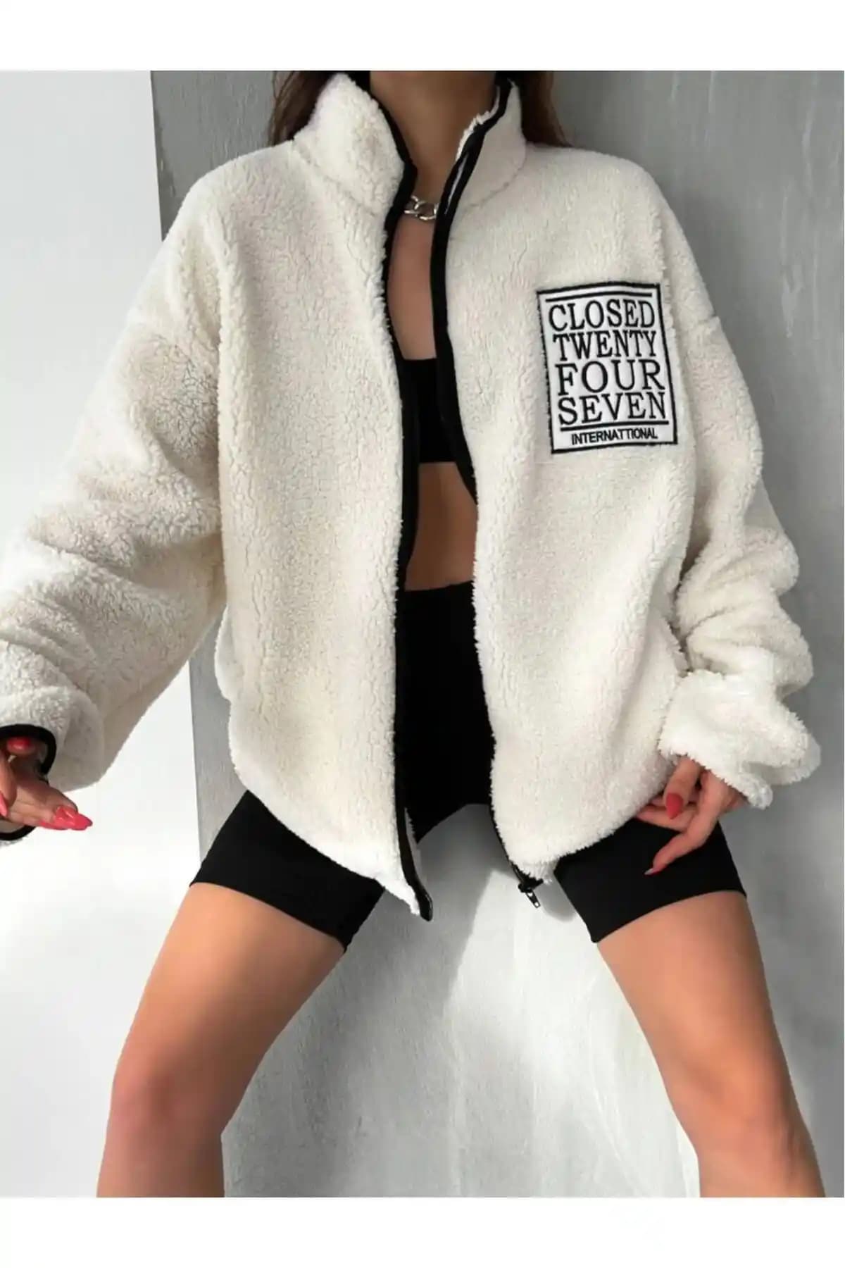 AHTAPOTMODA Oversize Pelüş Ceket Unisex Modern Tasarım ve Dayanıklılık Özellikleri