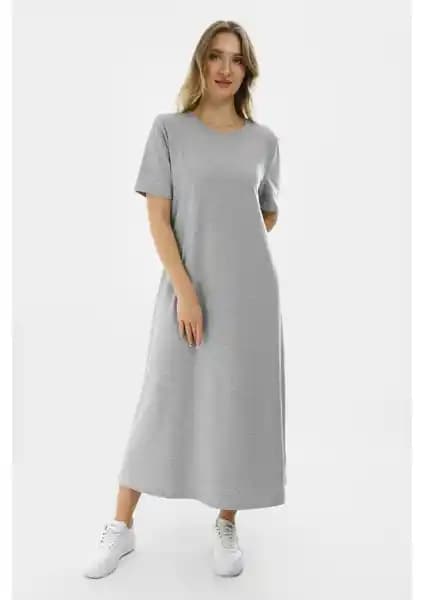 Almila Kısa Kollu Maxi Penye Elbise 2029: Rahat ve Şık Günlük Giyim Seçeneği