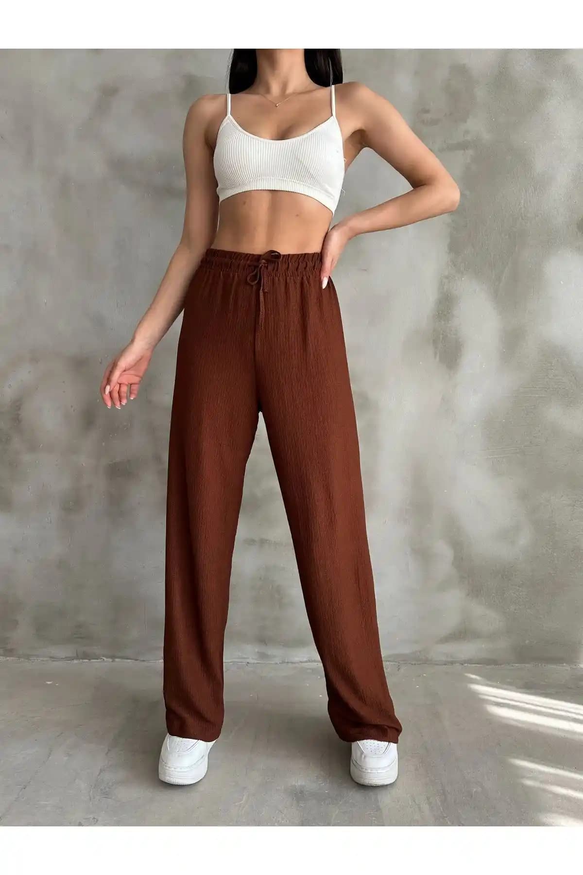 BEJNA Kadın Kahverengi Bel Lastikli Palazzo Pantolon Modern ve Rahat Tasarım