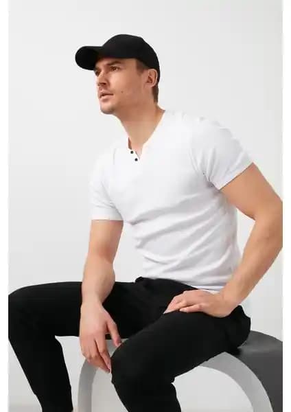 Buratti %100 Pamuklu V Yaka Slim Fit Erkek Tişörtü Detaylı İnceleme ve Kullanıcı Yorumları