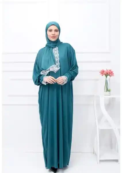 Defka Tek Parça Başörtülü Kadın Namaz Elbisesi İncelemesi ve Özellikleri