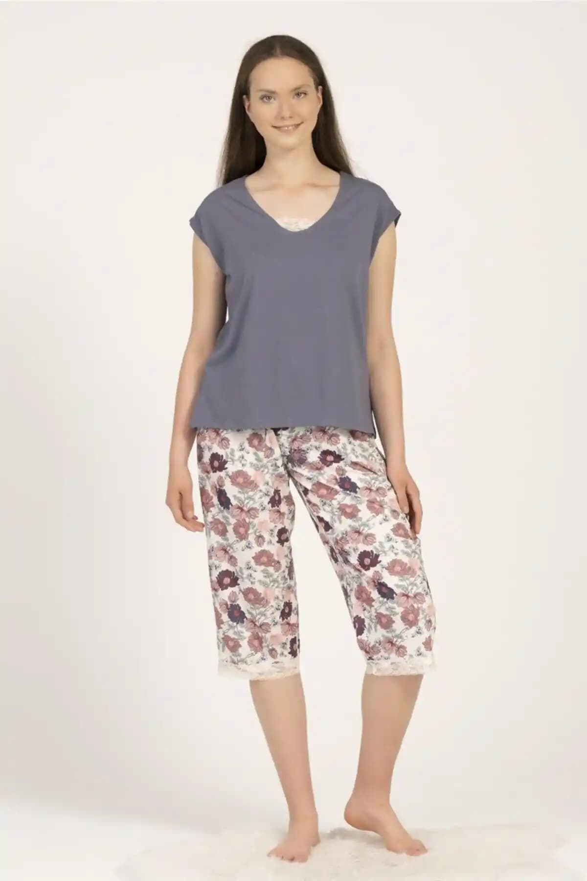 Dofi Kadın Yazlık Güpürlü Çiçek Desenli Dantel Detaylı Pijama Takımı