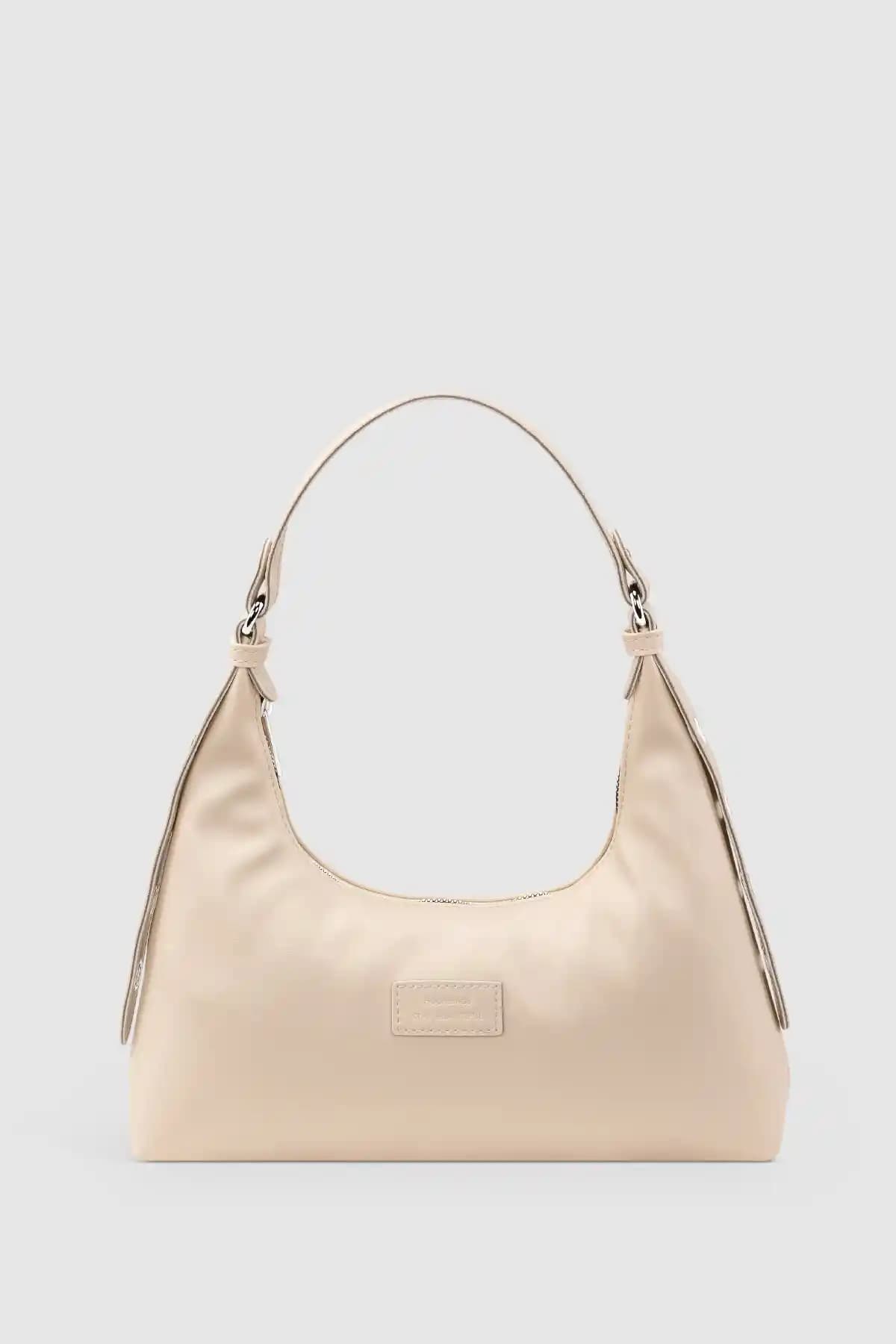 Housebags Kadın Soft Krem Baguette Çanta Günlük Kullanım İçin Şık ve Dayanıklı Tasarım