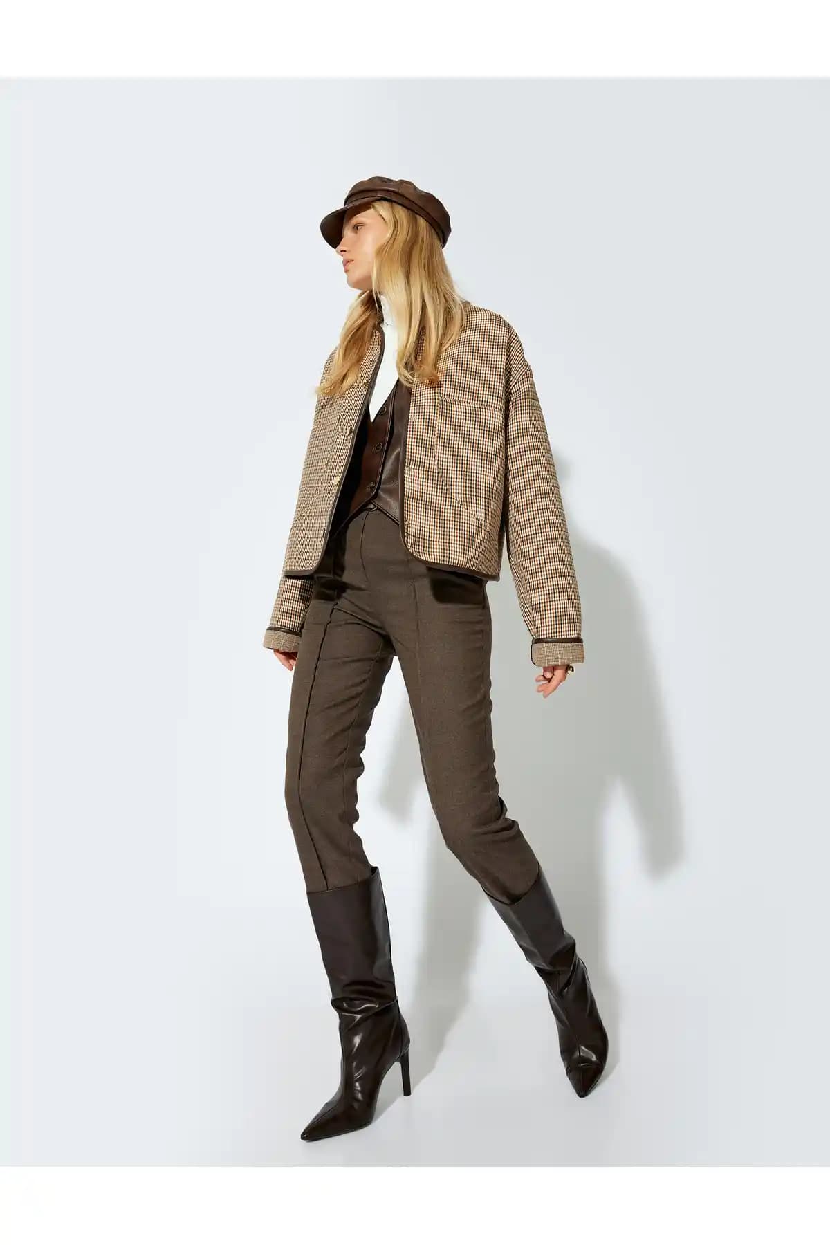 Koton Nervürlü Kumaş Pantolon: Şık ve Rahat Modern Tasarım Çözümü