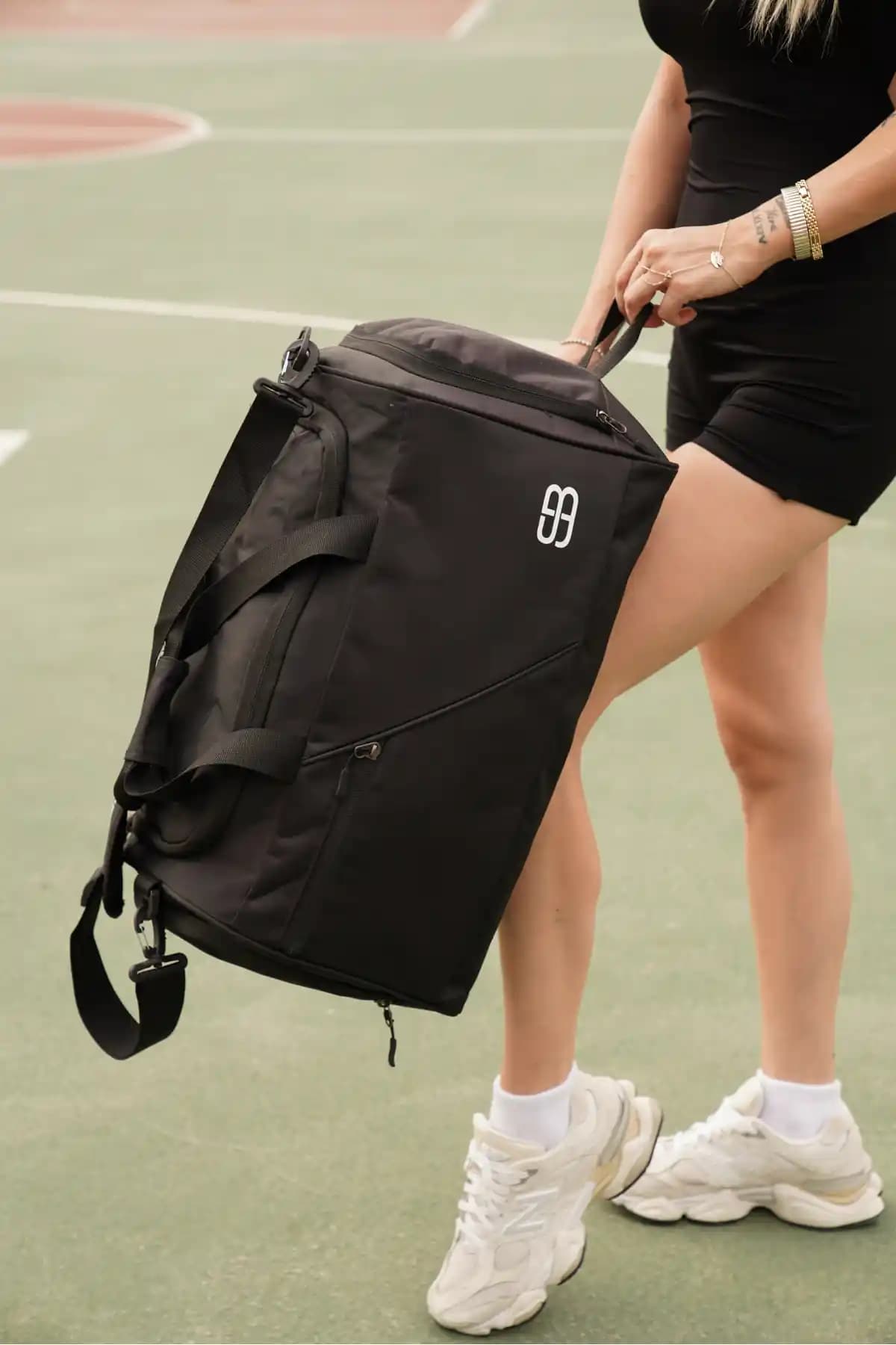 Solo Bag Ayakkabı Gözlü Termoslu Orta Boy Unisex Spor ve Seyahat Çantası Özellikleri