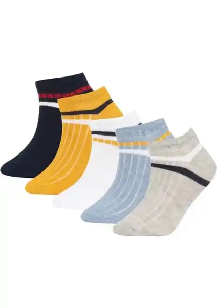 DeFacto Erkek Çocuk Patik Çorapları Karşılaştırması: Renkli ve Temalı Modellerin Özellikleri ve Kullanıcı Yorumları