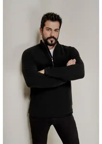 Erkek Polar Sweatshirt Karşılaştırması: Siyah ve Bej Modellerinin Özellikleri ve Kullanıcı Yorumları