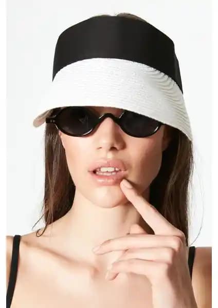 Hasır Plaj Şapkaları Karşılaştırması: Güneşten Koruma ve Şıklık İçin En İyi Seçenekler