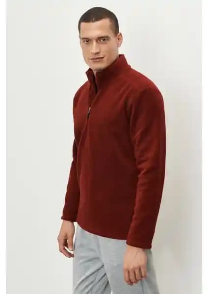 Altınyılz Classics Erkek Bordo Anti-pilling Polar Sweatshirt: Şık ve Fonksiyonel Kış Giyim Seçeneği