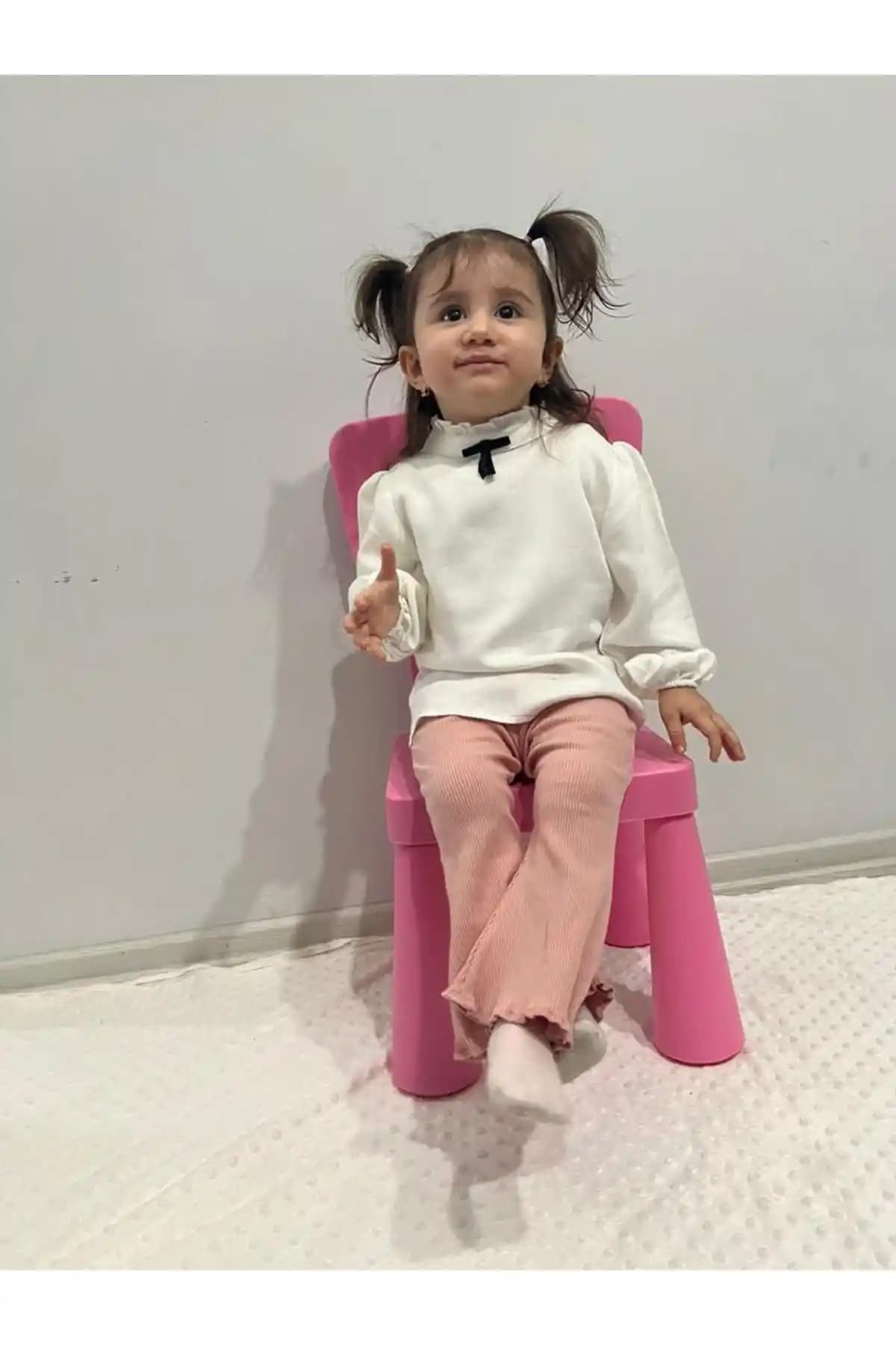 Arya Baby Kız Bebek Taytı: Konfor ve Şıklık Sunan Modern ve Dayanıklı Tasarım