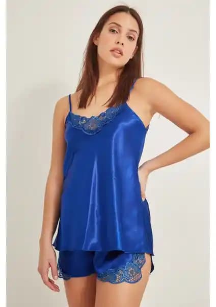 C&City 025 Kadın Saten Şortlu Gecelik Sax Mavi Şıklık ve Konfor Sunan Türkiye Üretimi Gece Kıyafeti