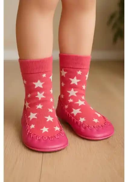 Çocuklar İçin Güvenli ve Konforlu Pembe Makosen Soket Çorap Patik Panduf Ürünü