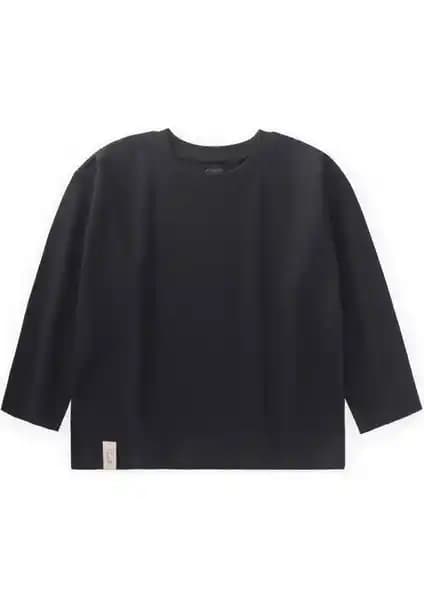 Çocuklar İçin Mevsimlik Siyah Tişörtü Yüksek Kalite ve Rahatlık Sunar