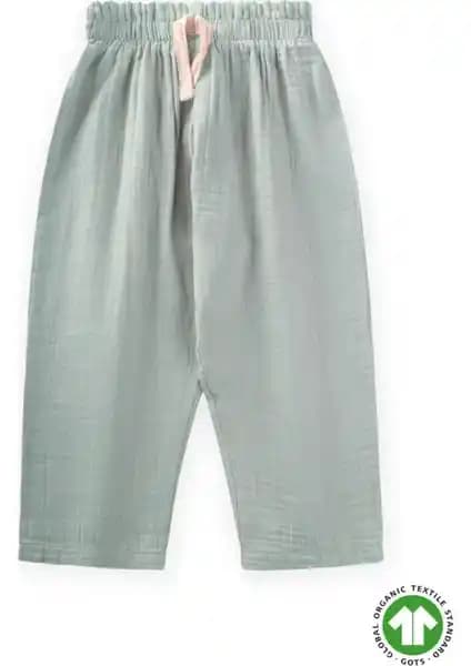 Çocuklar İçin Rahat ve Şık Müslin Pantolon: Fırfırlı Geniş Kesim Tasarım