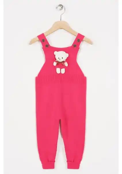 Çocuklar İçin Sevimli ve Konforlu Fuşya Askılı Salopet Tasarımı ve Özellikleri