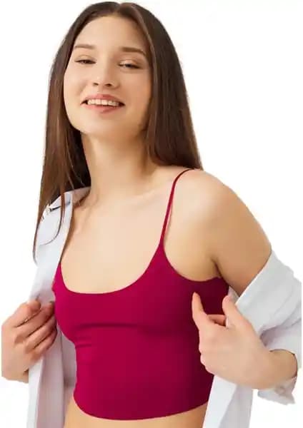 Cottonhill Vişne Crop Büstiyer: Ayarlanabilir Askılarıyla Modern ve Şık Kadın Giyim Ürünü