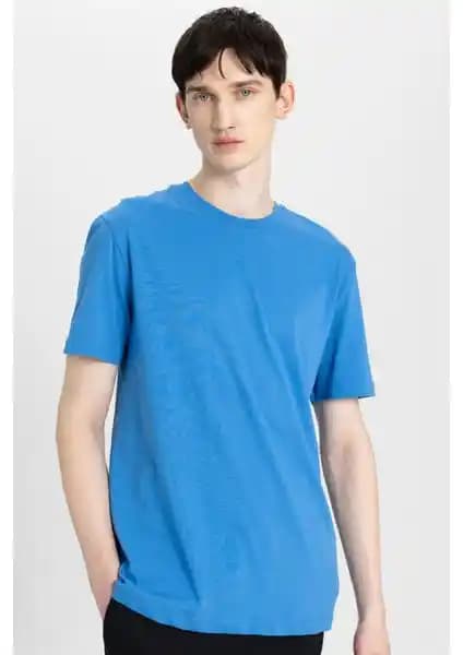 DeFacto %100 Pamuk Regular Fit Bisiklet Yaka Basic Tişört Günlük ve Spor Kullanımına Uygun