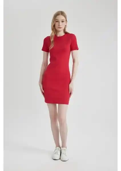 DeFacto Coool Bodycon Mini Elbise Kadınlar İçin Modern ve Şık Tasarım
