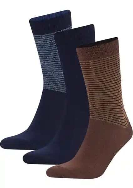 DeFacto Erkek 3'lü Pamuklu Uzun Çorap: Konfor ve Şıklığın Bir Arada Sunumu