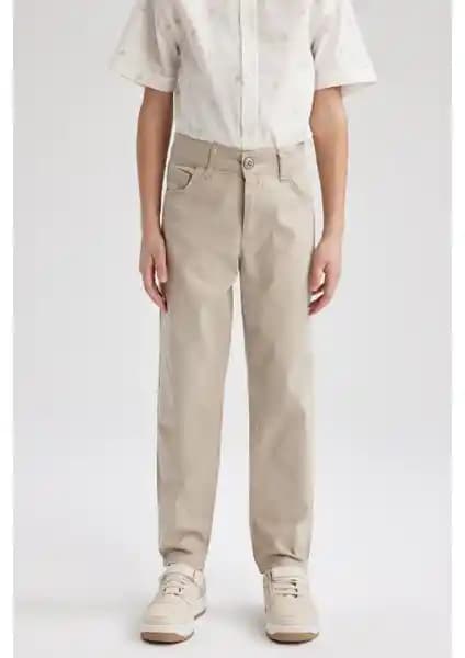 DeFacto Erkek Çocuk Gabardin Pantolon: Günlük Kullanım İçin Şık ve Rahat Tasarım