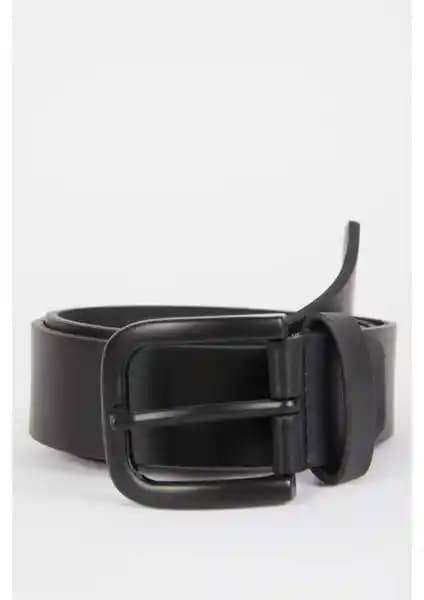 DeFacto Erkek Suni Deri Jean Kemeri: Şık ve Dayanıklı Günlük ve Resmi Kullanım İçin