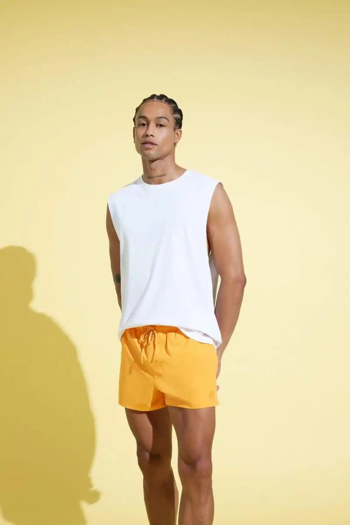 DeFacto Fit Boxy Fit Bisiklet Yaka Sporcu Atlet: Şık ve Rahat Günlük Spor Giyim