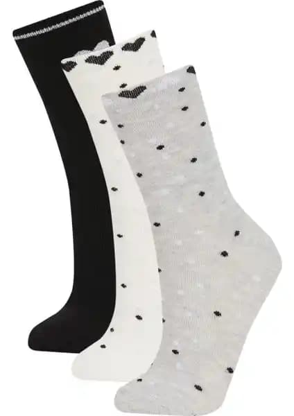 DeFacto Kadın 3'lü Pamuklu Uzun Çoraplar Konfor ve Şıklık Sunar