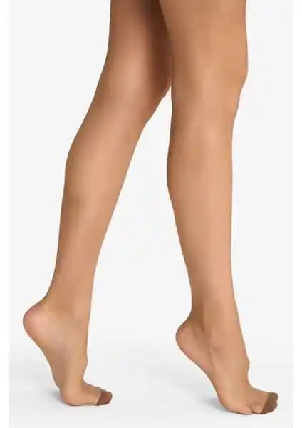 DeFacto Kadın Kestane 15 Denye Külotlu Çorap: Şıklık ve Konforun Bir Arada Sunumu