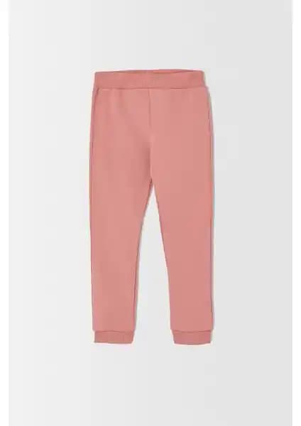 DeFacto Kız Çocuk Jogger Eşofman Altı: Konfor ve Şıklığı Bir Arada Sunan Spor Giyim