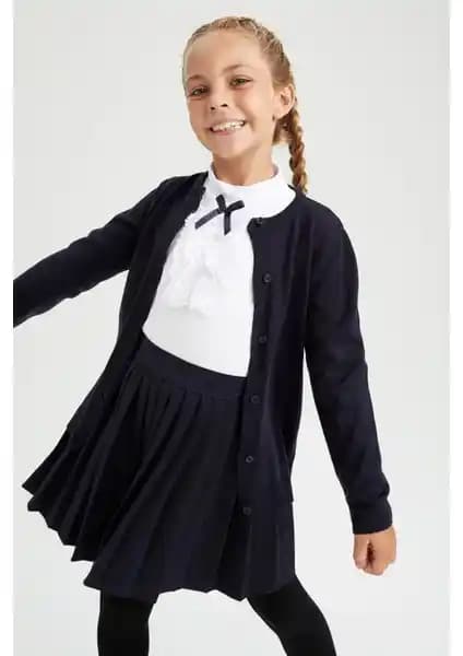 DeFacto Kız Çocuk Lacivert Bisiklet Yaka Triko Okul Hırkası İncelemesi ve Beden Seçimi Rehberi