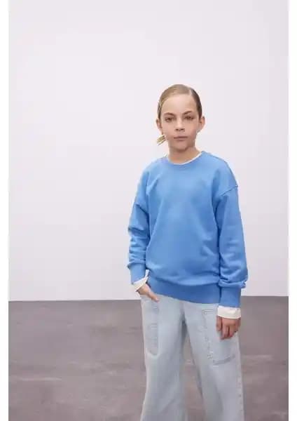 DeFacto Kız Çocuk Relax Fit Bisiklet Yaka Pamuklu Düz Sweatshirt Günlük Kullanım İçin