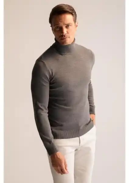 DeFacto Slim Fit Balıkçı Yaka Triko Kazak R1124AZ22WN Erkek Günlük ve Şık Kombinler İçin
