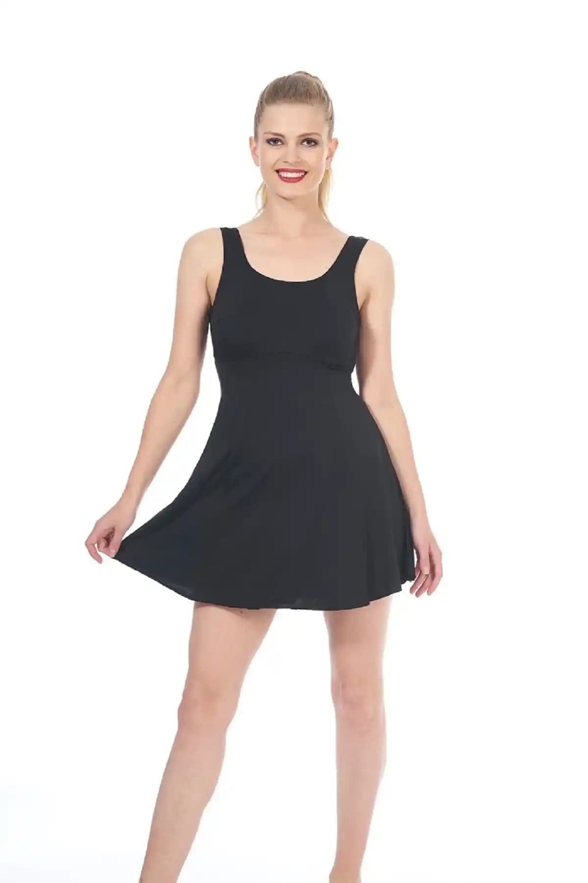 Estiva 1608 Büyük Beden Askılı Mayo Şıklık ve Konforu Bir Arada Sunar