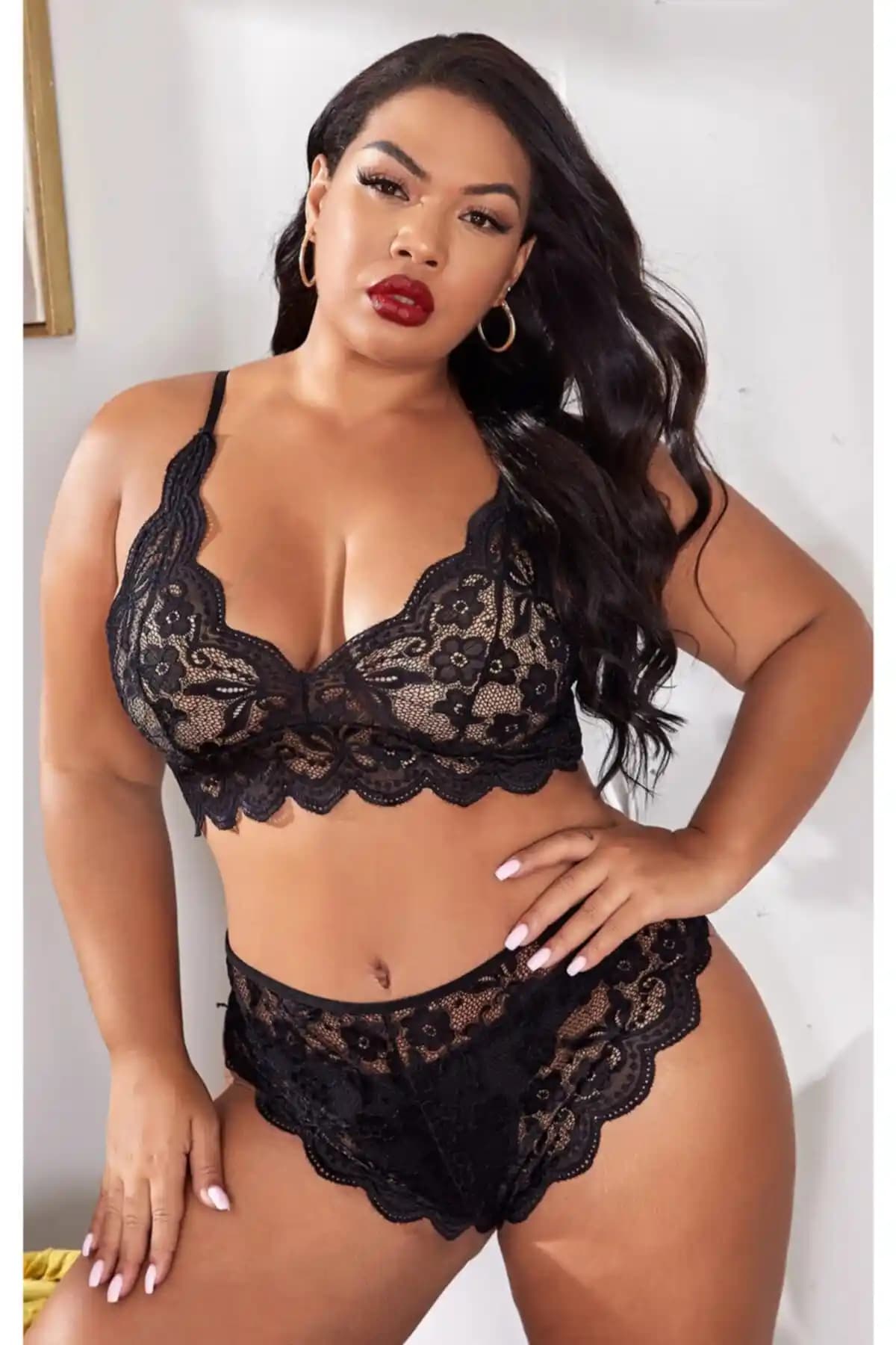 Fancy&Dancy Siyah Dantel Battal Boy Takımı: Şıklık ve Rahatlığın Mükemmel Buluşması