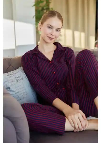 FullaModa Çizgili Gömlek Yaka Süet Pijama Takımı: Şıklık ve Konforun Birleşimi