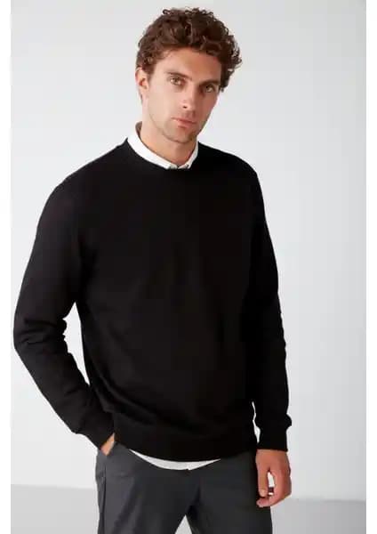 Grimelange MARINO Erkek Siyah Sweatshirt: Şıklık ve Konforun Bir Arada Sunulduğu Modern Tasarım