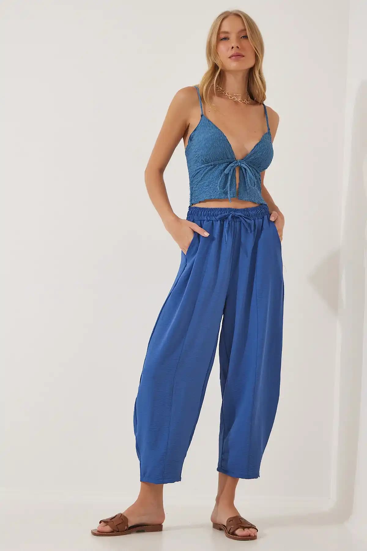 Happiness İstanbul Kadın İndigo Mavi Keten Şalvar Pantolon Günlük ve Şık Kullanım İçin