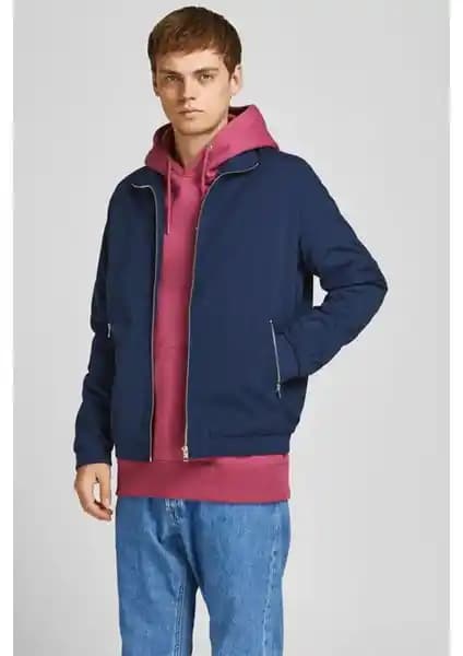 Jack & Jones Jjerush Harrington Ceket: Şık ve Fonksiyonel Erkek Dış Giyim Seçeneği