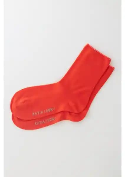 Katia & Bony Kadın Kırmızı Modal Lastiksiz İnce Soket Çorap Günlük Kullanım İçin