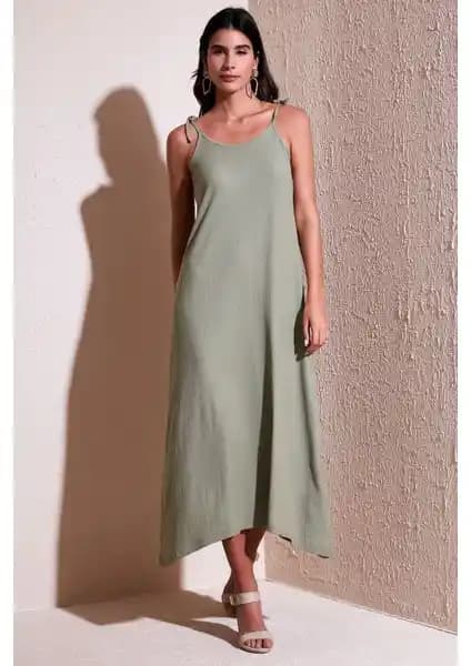 Lela Regular Fit İp Askılı Uzun Elbise Kadınlar İçin Şık ve Rahat Yazlık Tasarım