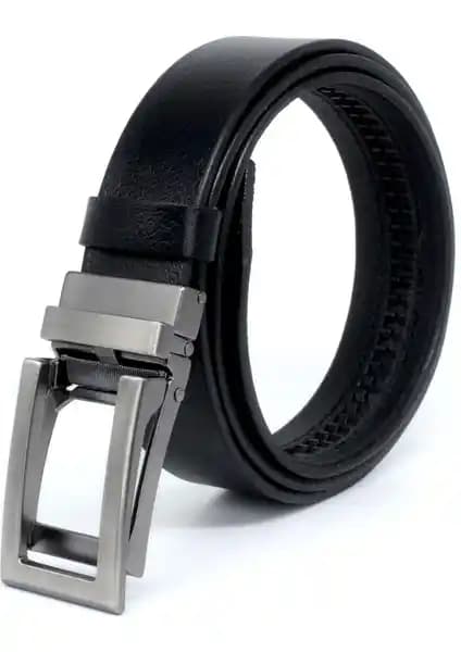 Livize Manda Derisi Otomatik Tokalı Erkek Kemeri: Şıklık ve Fonksiyonellik Bir Arada