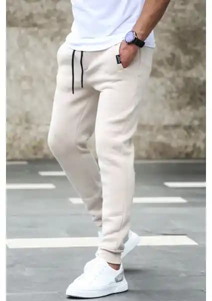 Madmext Bej Basic Eşofman 4210: Yüksek Kalite ve Konfor Sunan Güncel Spor Giyim Seçeneği