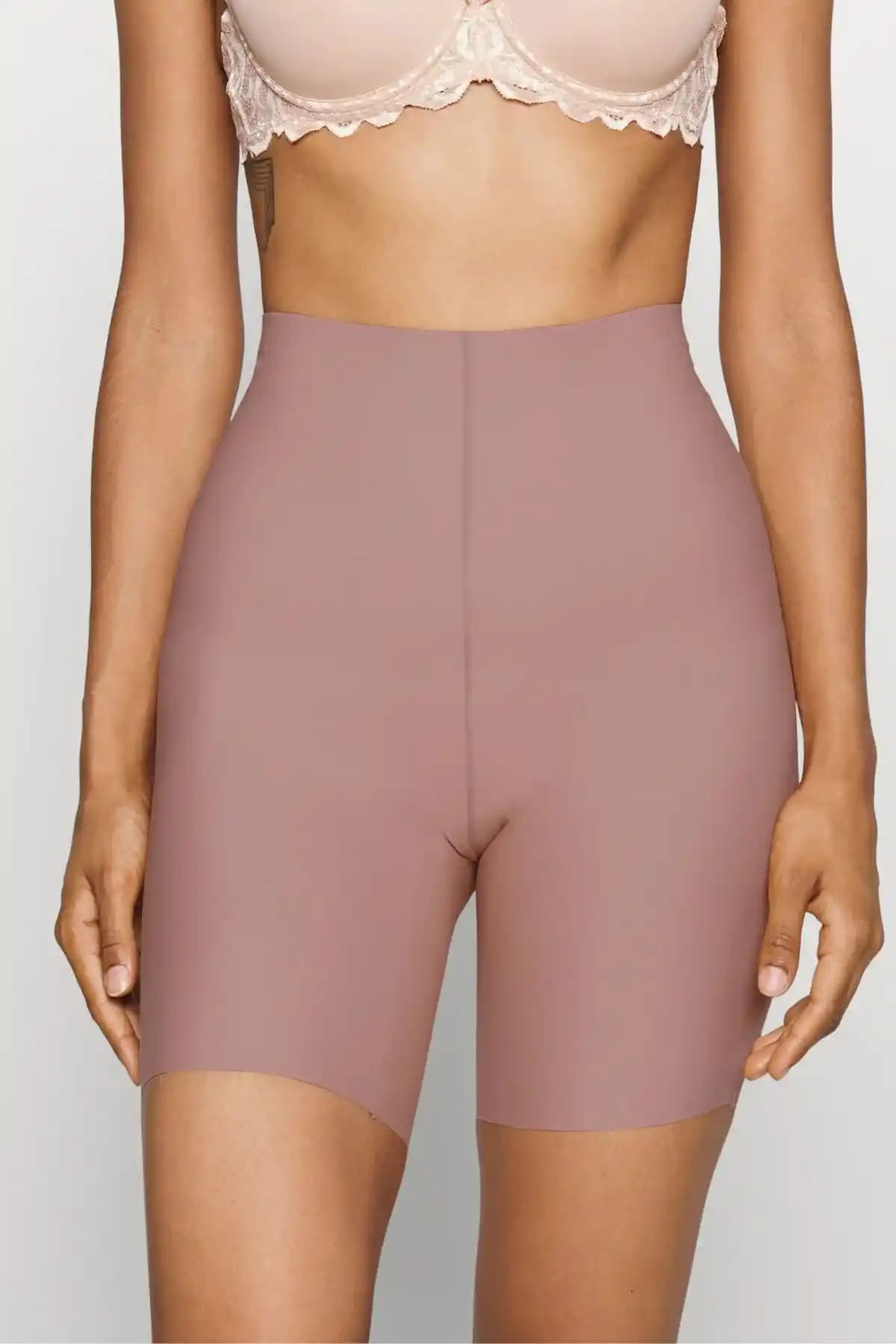 MİSTİRİK Anoky Model Dikişsiz Toparlayıcı ve Sıkılaştırıcı Kısa Şort Korsesi İncelemesi