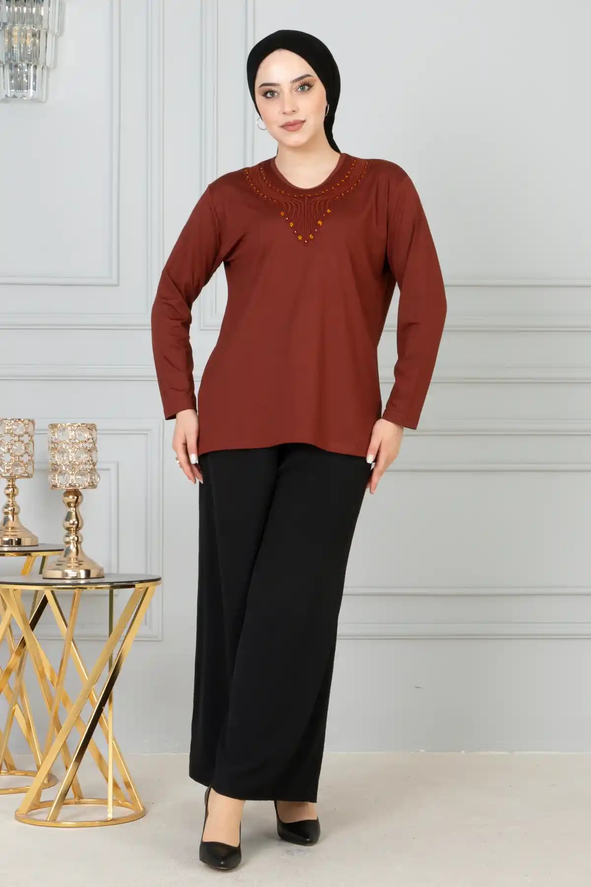 Nacar Çarşı Kadın Turuncu Anne Penye Bluz Modern ve Rahat Günlük Giyim İçin