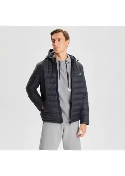Nautica Erkek Siyah Mont: Hafif ve Şık Tasarım ile Günlük ve Outdoor Kullanım İçin Uygun