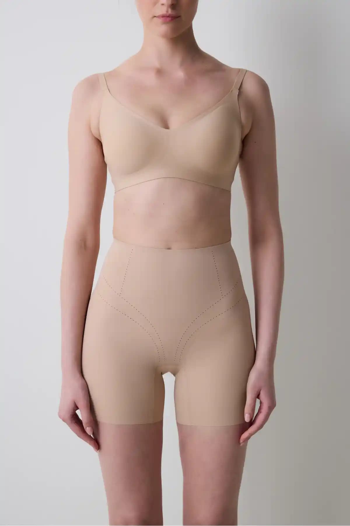 Penti İzbırakmaz Bej Light Şort Korse Günlük Kullanım ve Şıklık İçin Uygun