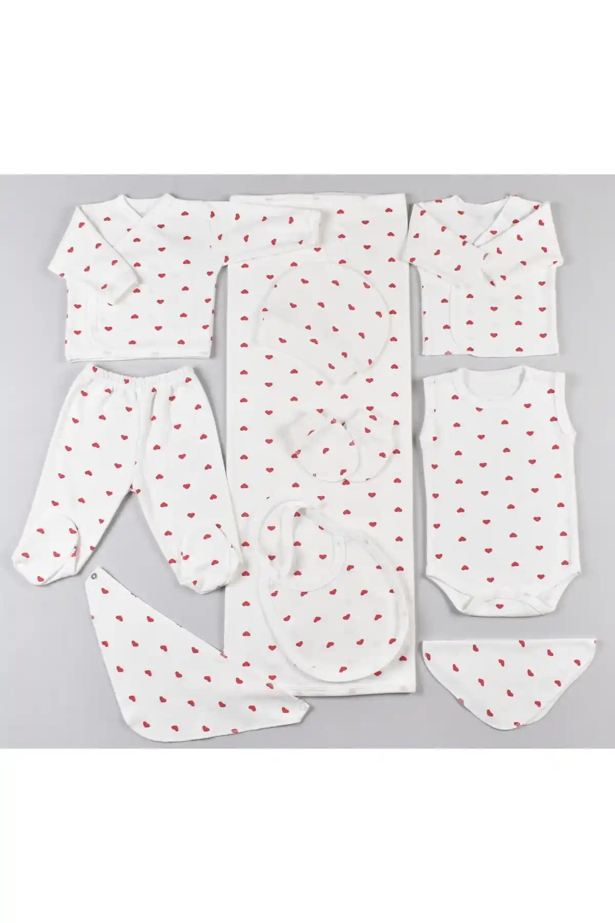 Petino Kalp Desenli 10 Parça Yenidoğan Hastane Çıkışı Bebek Seti Konfor ve Şıklık Bir Arada