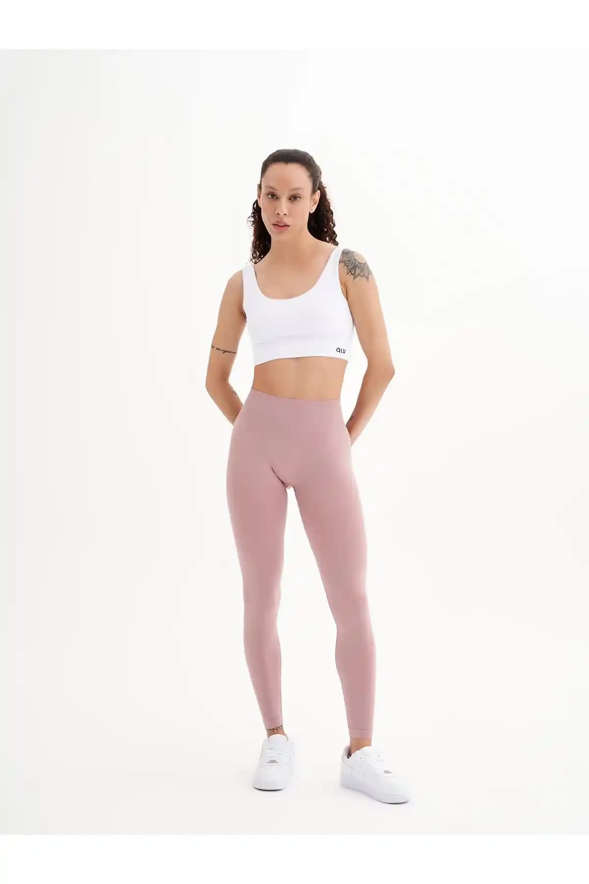 QLU Infinity Collection Kadın Gül Kurusu Seamless Tayt: Şıklık ve Konforun Buluşması